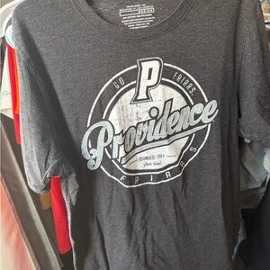 Providence Friars Graphic Tee Medium Distressed Logo College Shirt